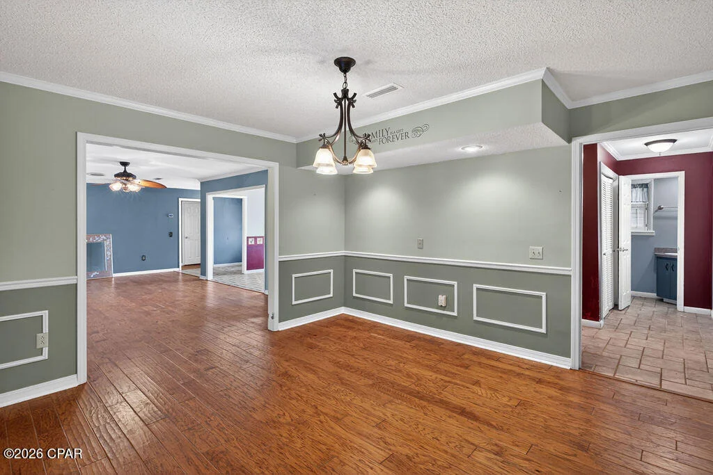Photo of 1712 Shamrock Lane