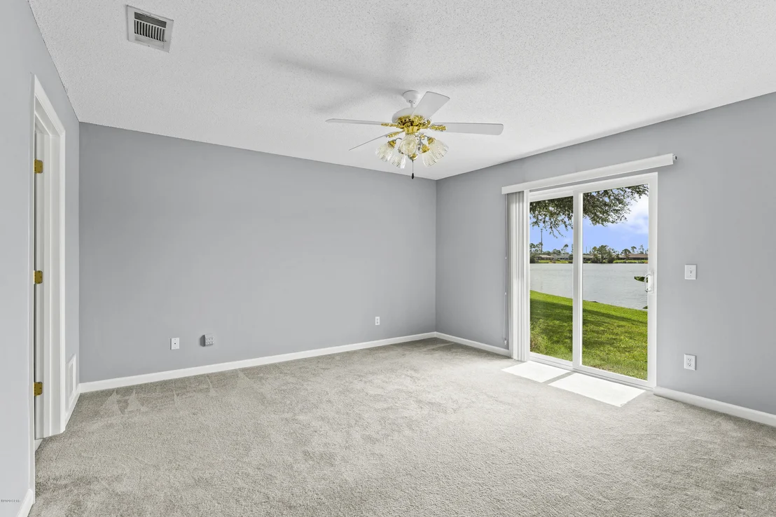 Photo of 106 Lakeridge Drive
