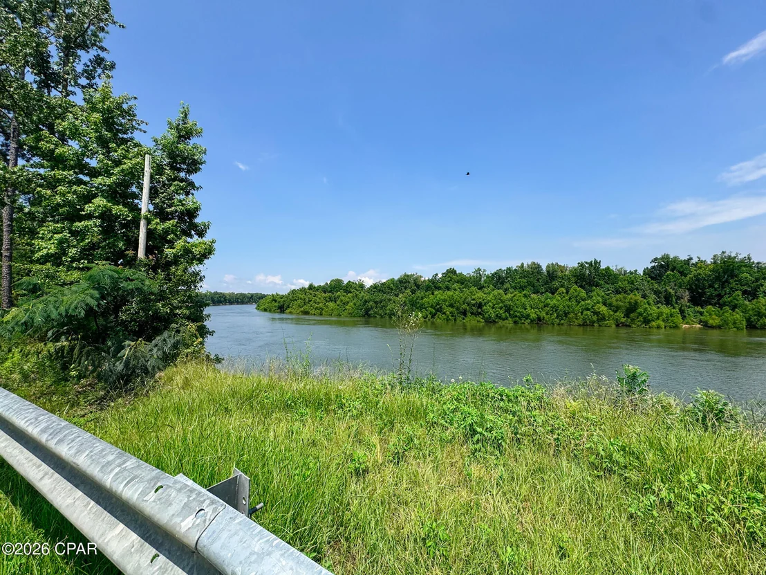 Photo of 7693 NW Chattahoochee Circle