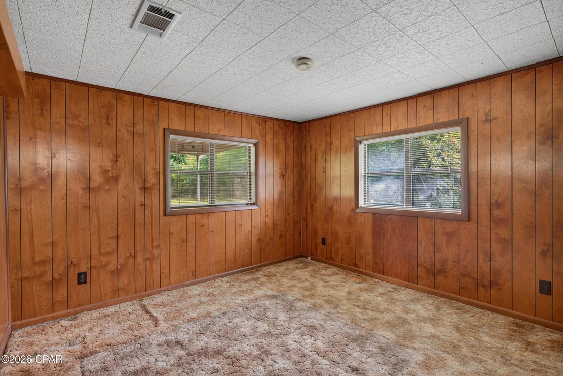Photo of 1229 Clearview Lane