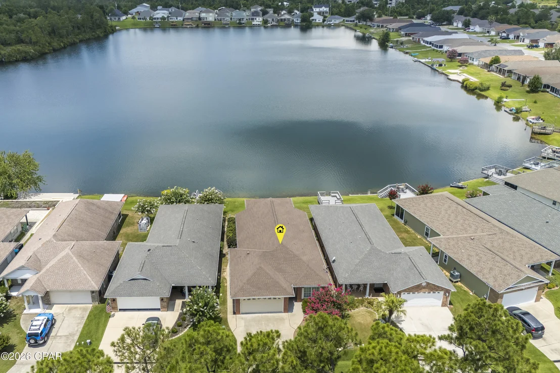 Photo of 220 Lakeridge Drive