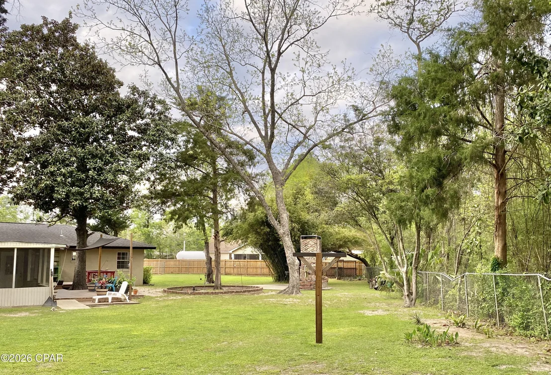 Photo of 807 Maple Street