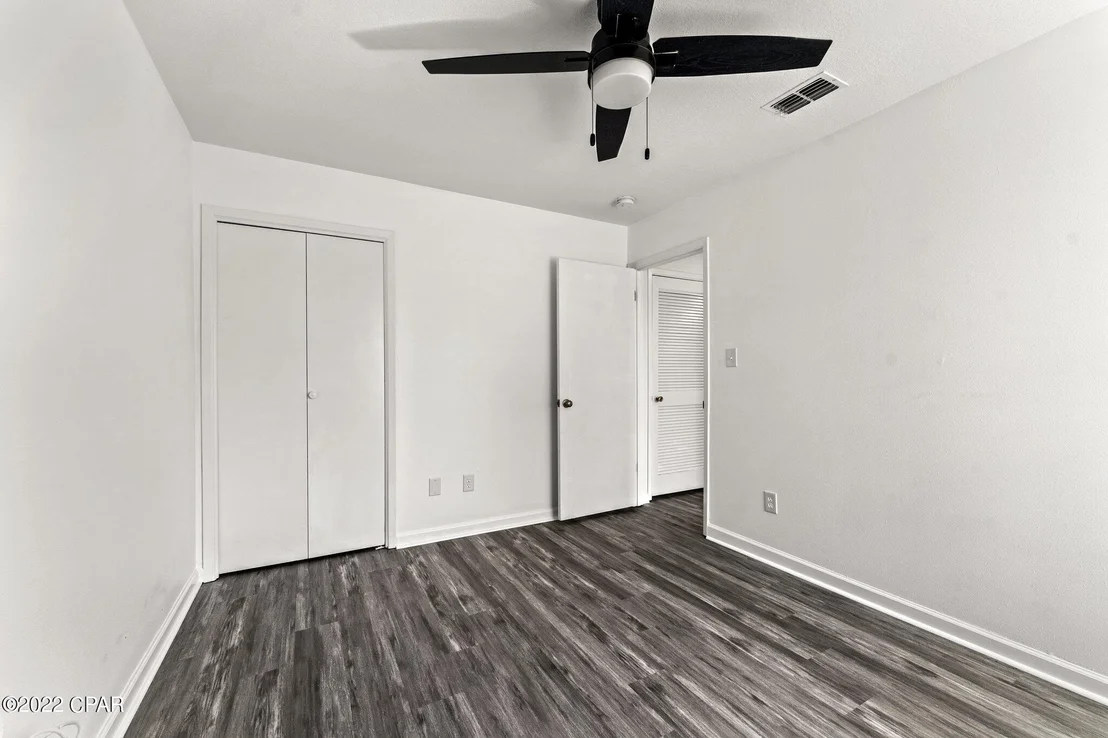 Photo of 1815 Mallard Drive