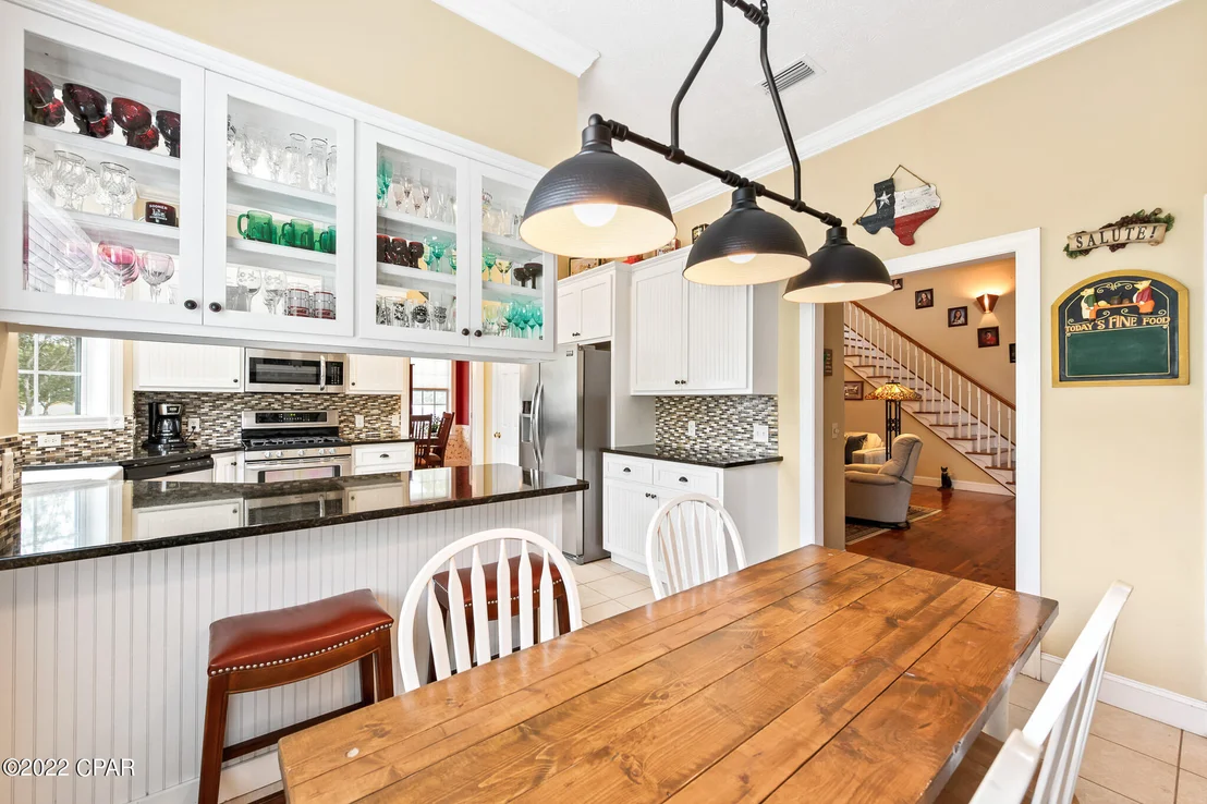 Photo of 121 Moonlight Drive