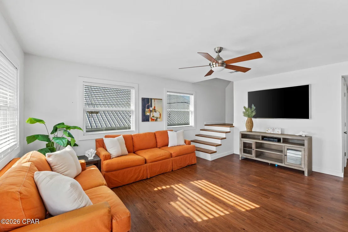 Photo of 6120 Beach Drive