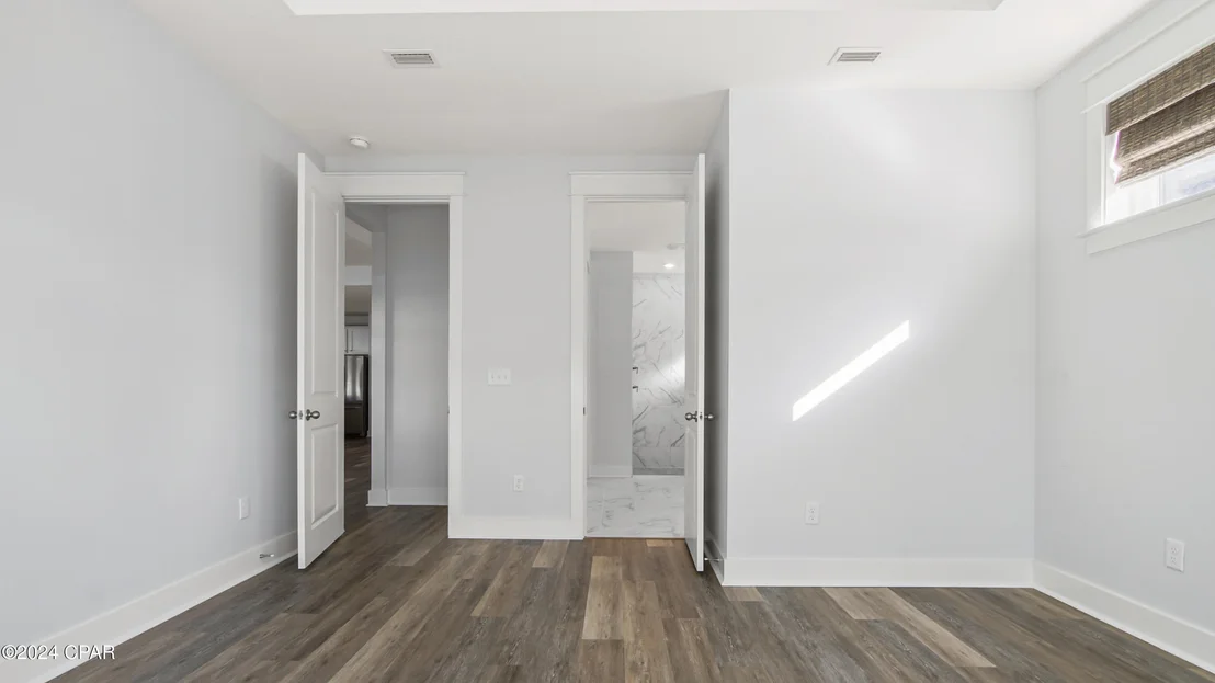 Photo of 435 Locksley Drive