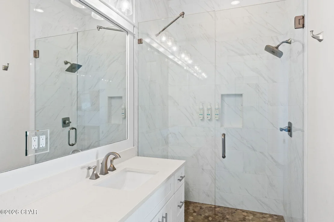 Photo of 28 Rue Martine
