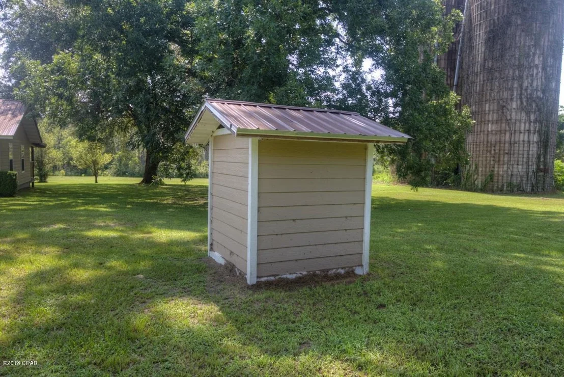 Photo of 4858 CLIFF Road