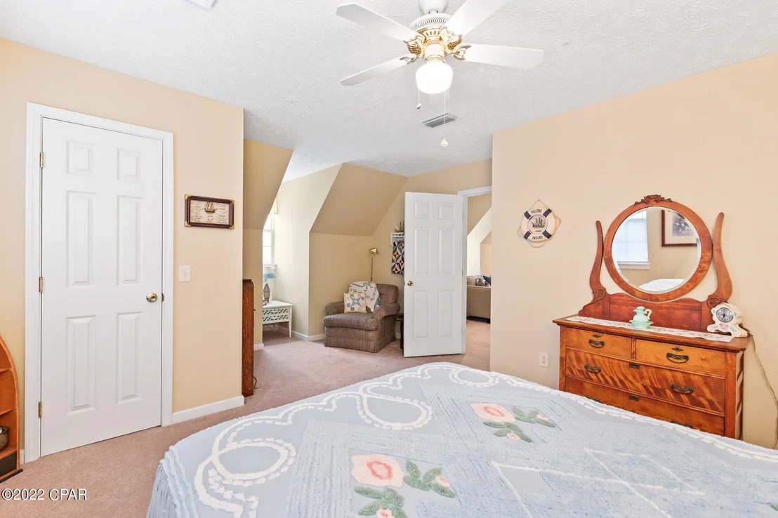 Photo of 121 Moonlight Drive