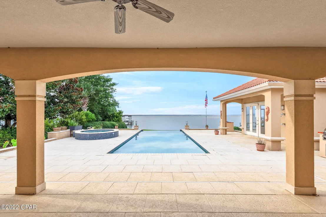 Photo of 1422 Emerald Bay Drive