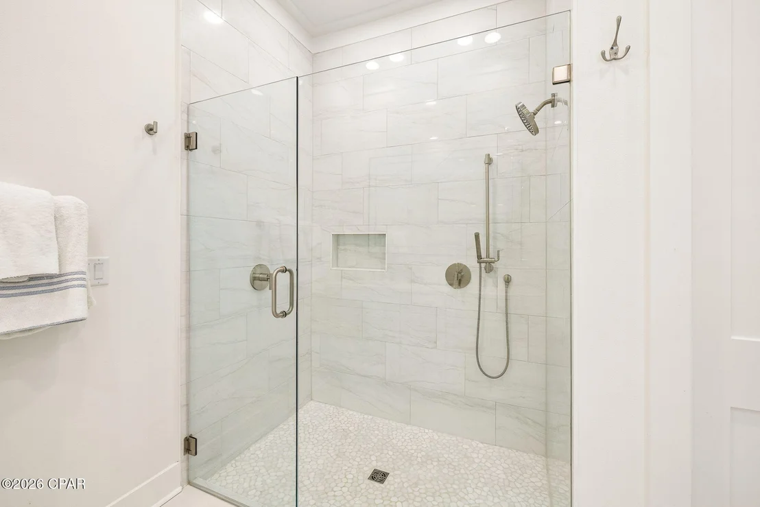 Photo of 113 E Pollard Cove