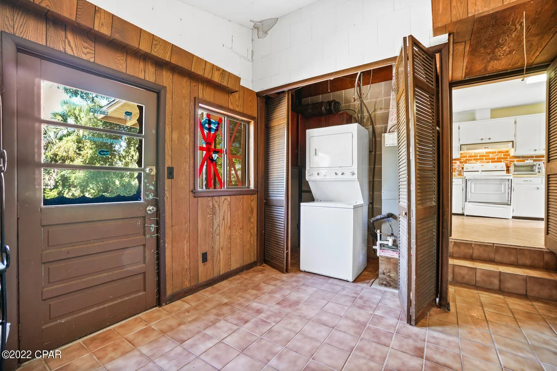Photo of 3724 Shoreline Circle