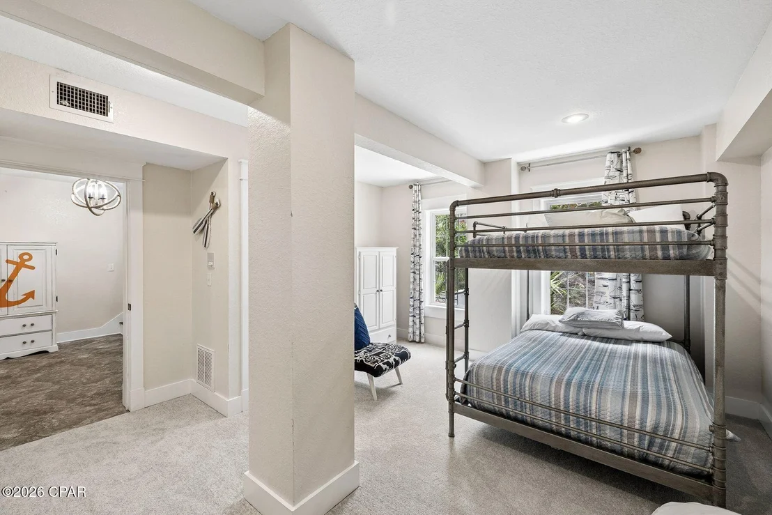 Photo of 51 N Grande Pointe Drive