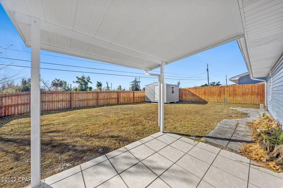 Photo of 7628 Shadow Bay Drive