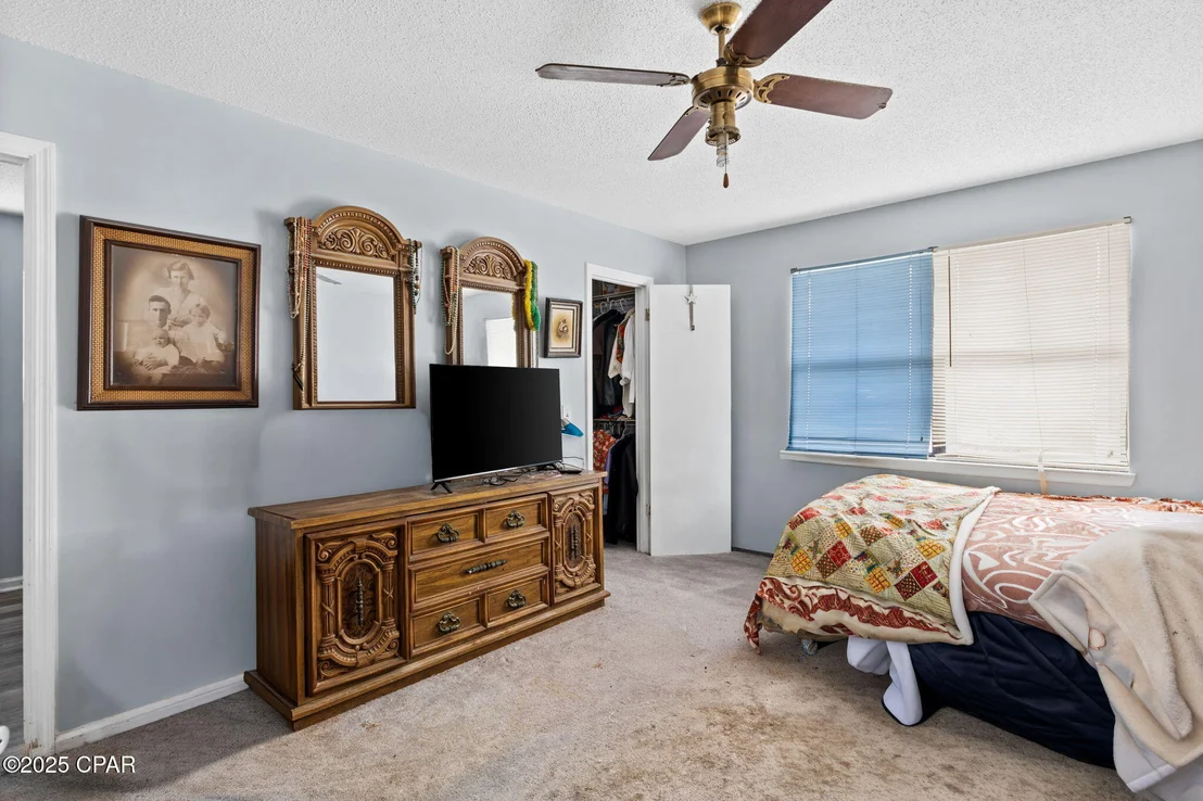 Photo of 140 Oleander Circle