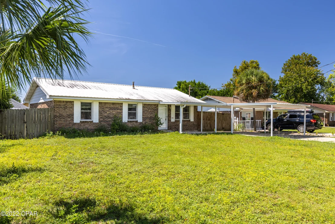 Photo of 128 Circle Drive