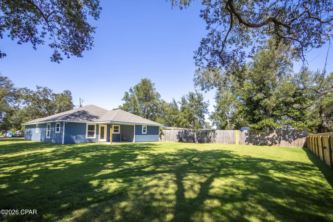 Photo of 308 Blackshear Drive