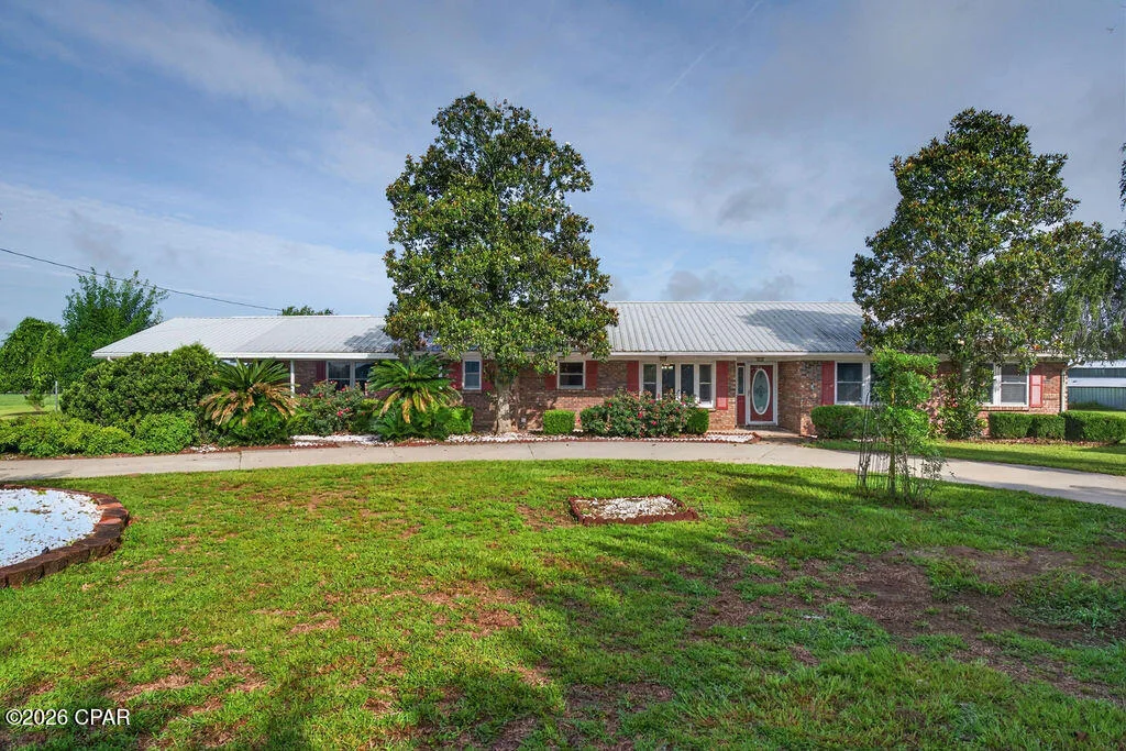 Photo of 1712 Shamrock Lane