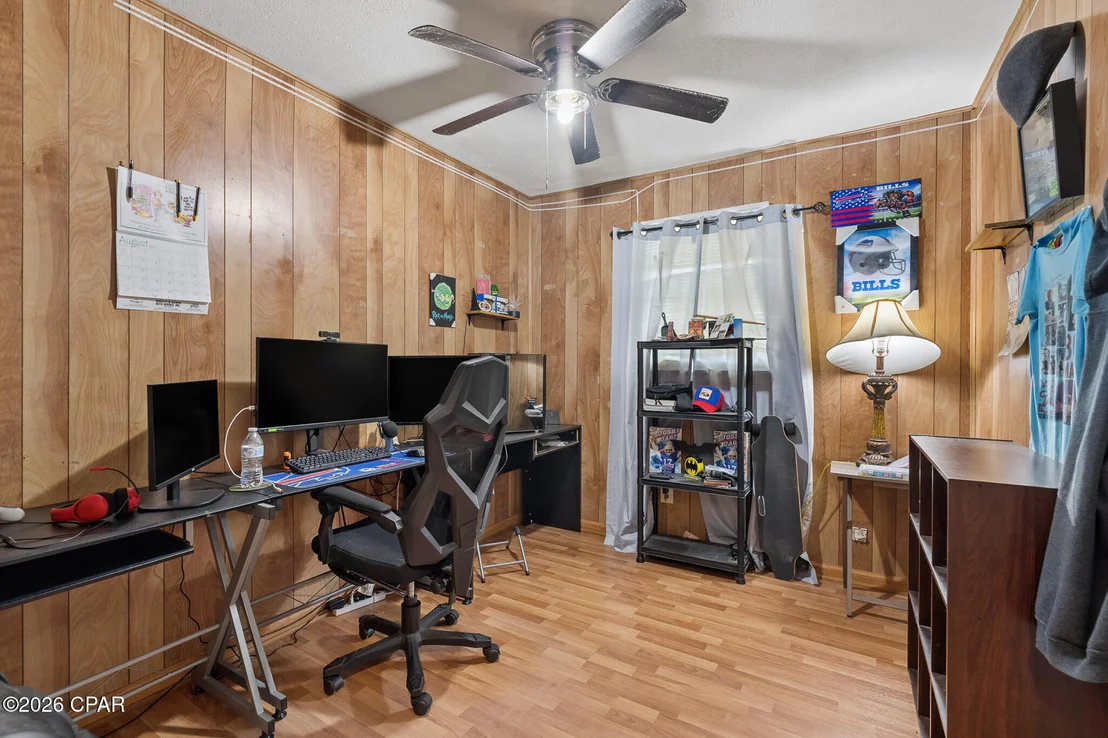 Photo of 910 Nottingham Drive