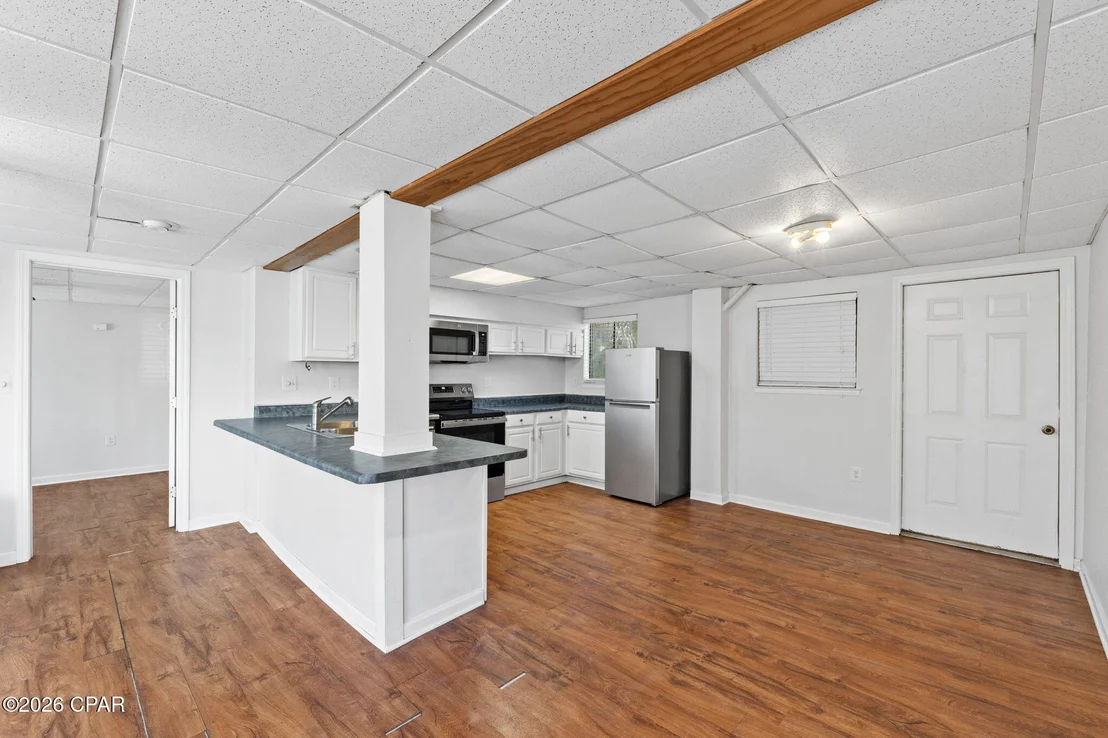 Photo of 6120 Beach Drive