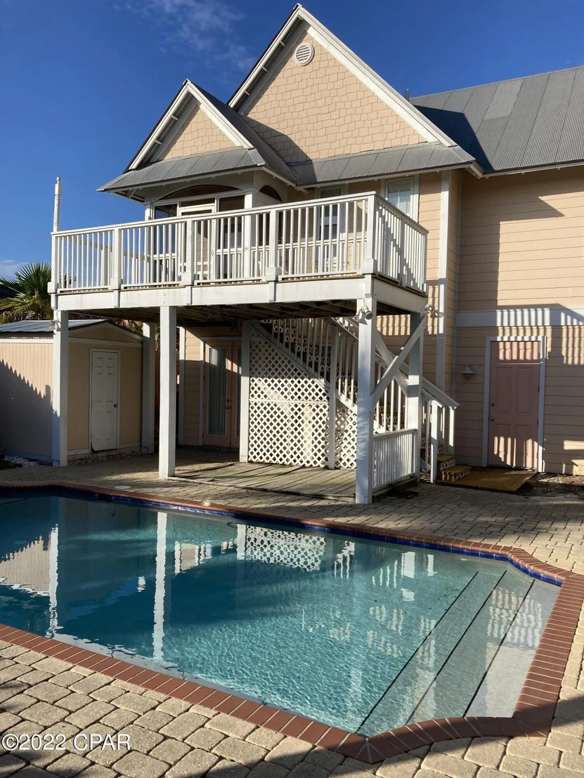 Photo of 5608 Beach Drive