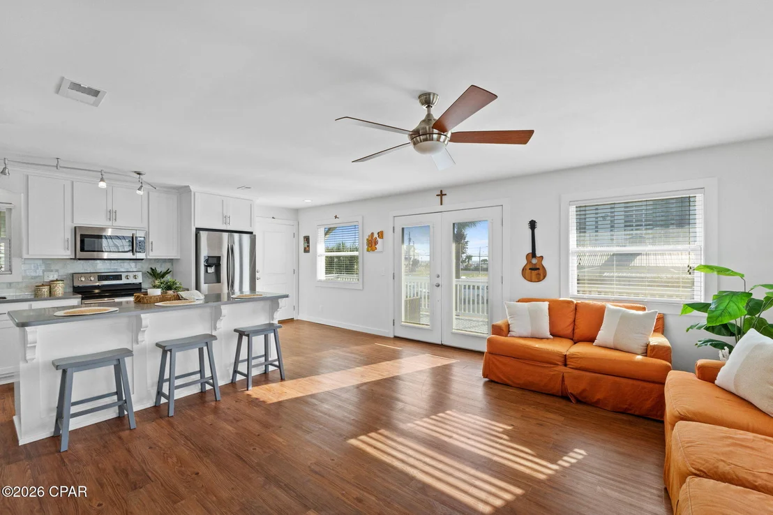 Photo of 6120 Beach Drive