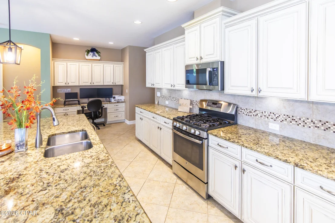 Photo of 700 Breakfast Point Boulevard