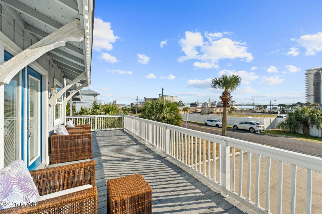 Photo of 6120 Beach Drive