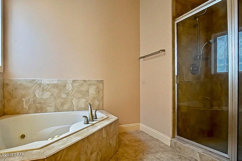 Photo of 6214 THOMAS Drive