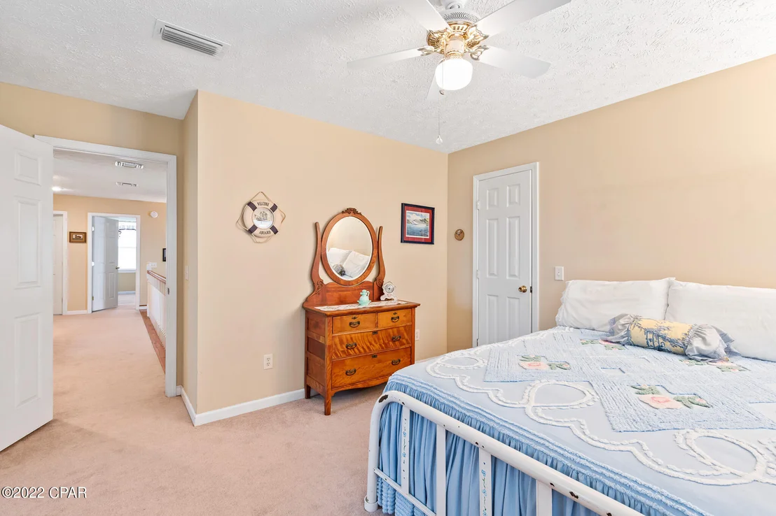Photo of 121 Moonlight Drive