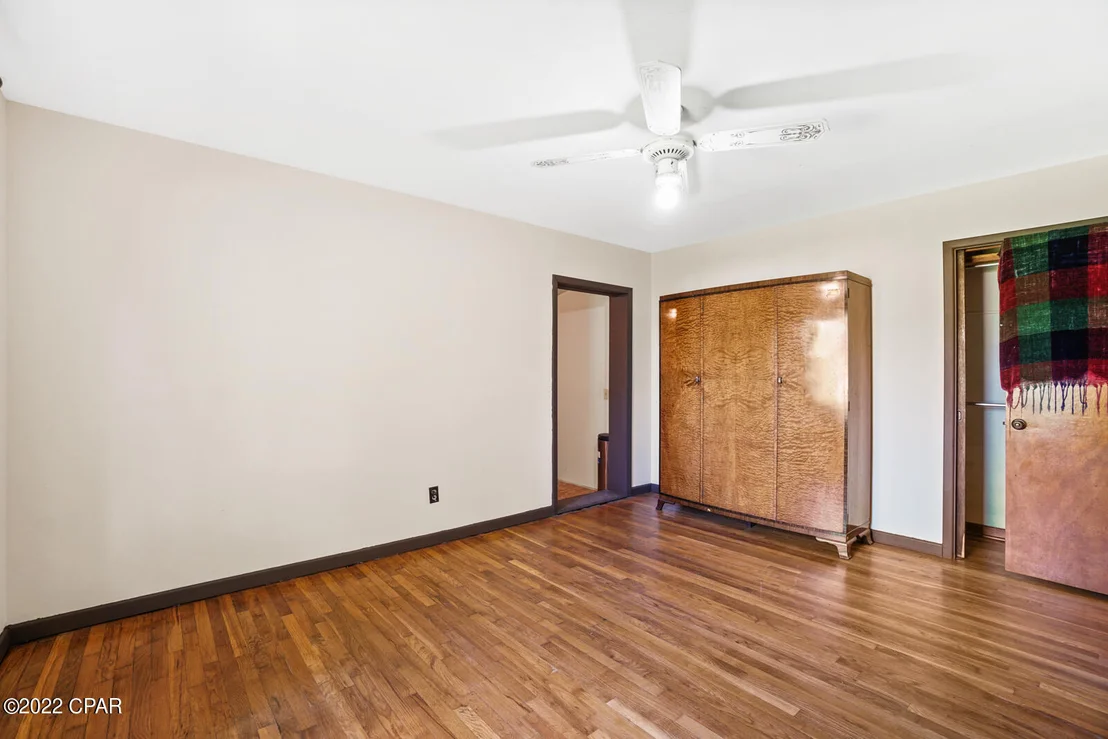 Photo of 3724 Shoreline Circle