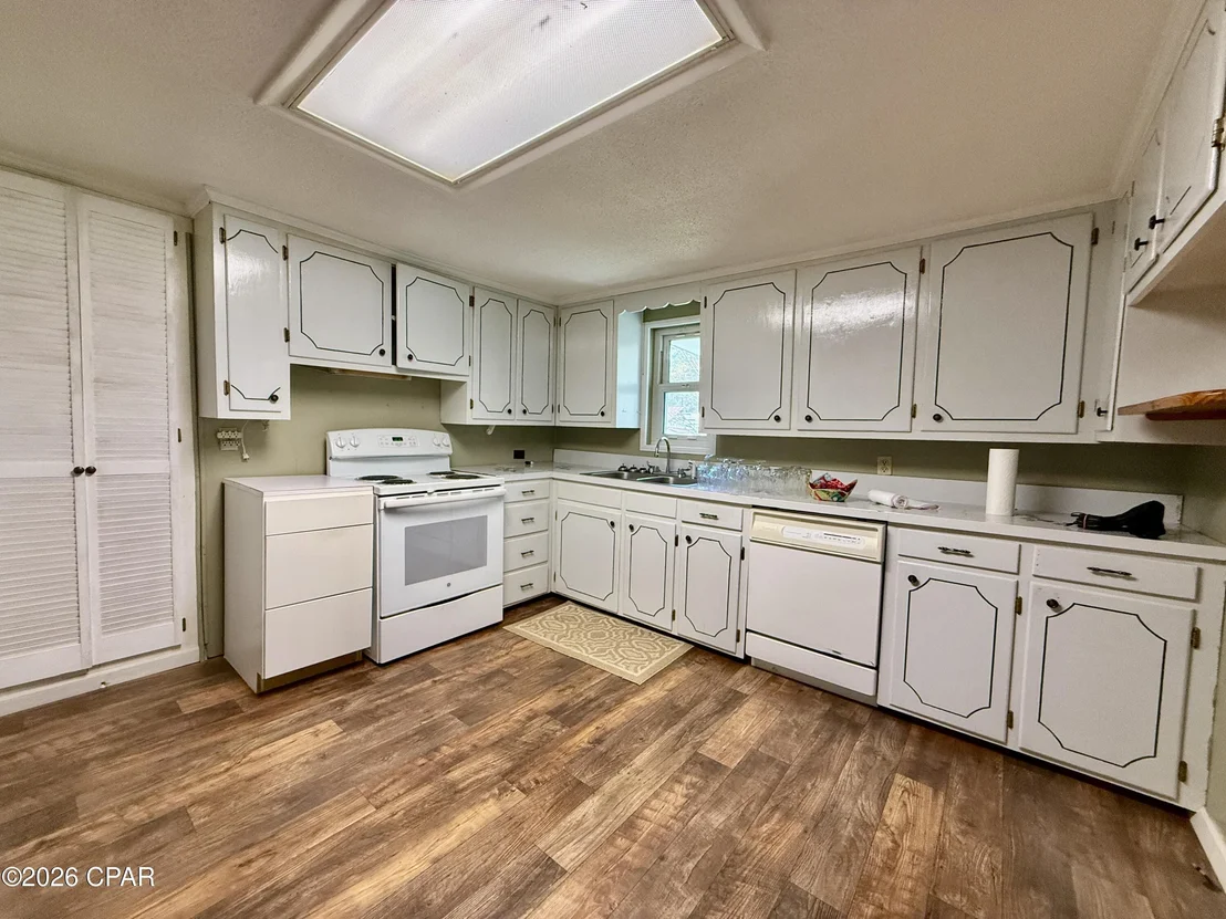 Photo of 4906 Galloway Road