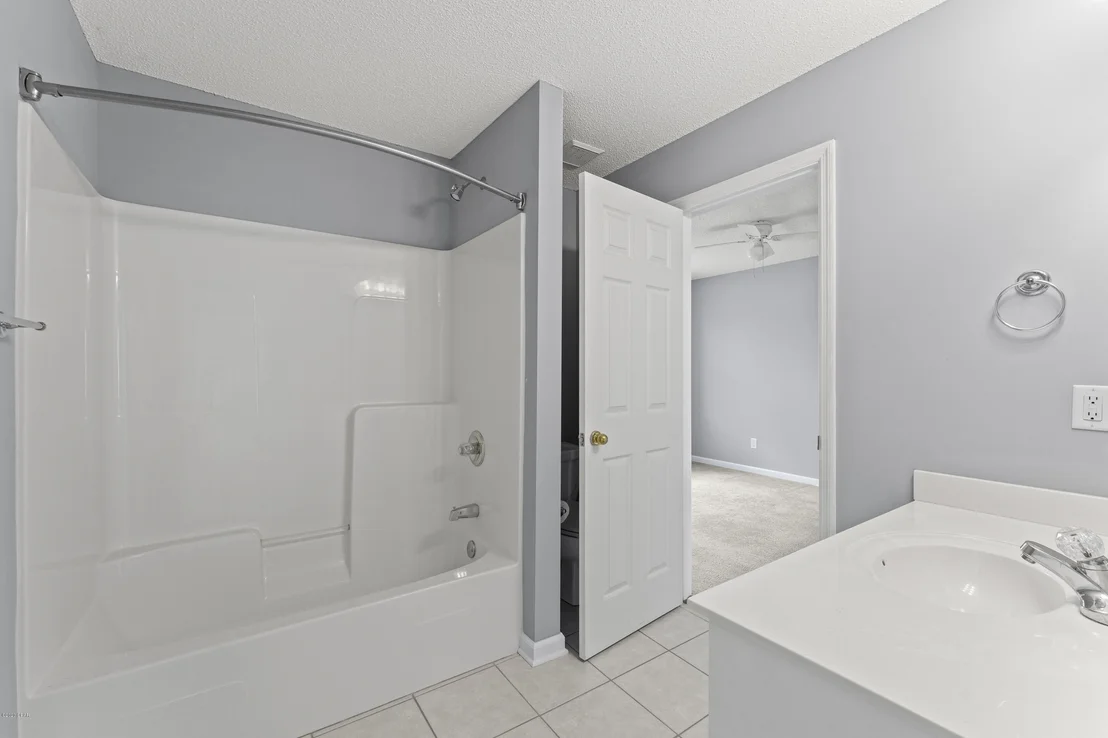 Photo of 106 Lakeridge Drive