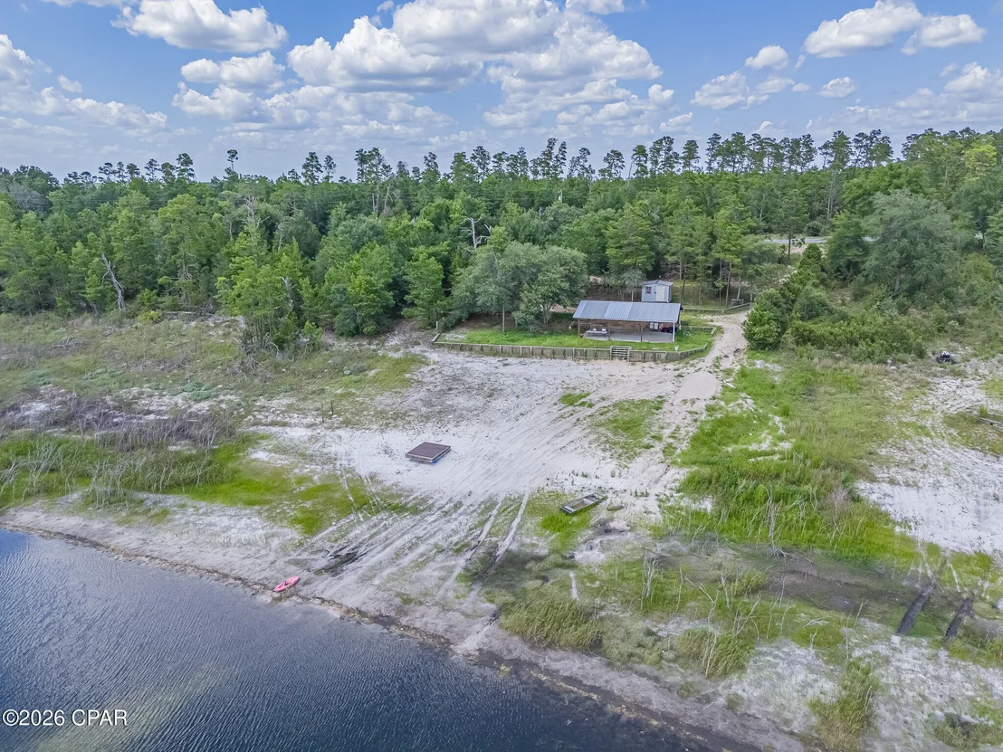 Photo of 456 E Highway 20