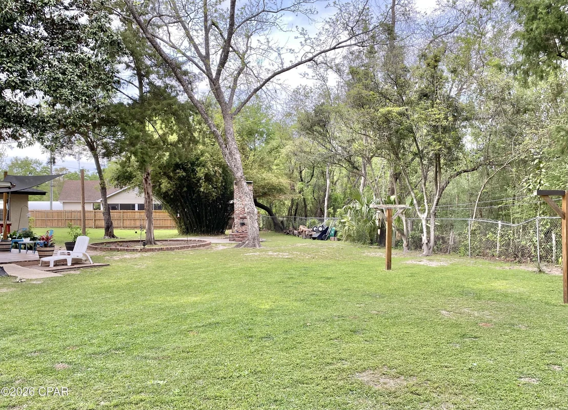 Photo of 807 Maple Street