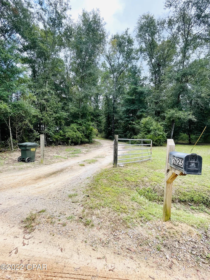 Photo of 2625 Springhill Road