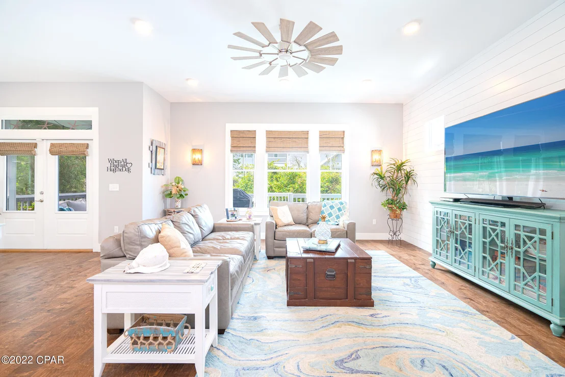 Photo of 186 Grande Pointe Circle