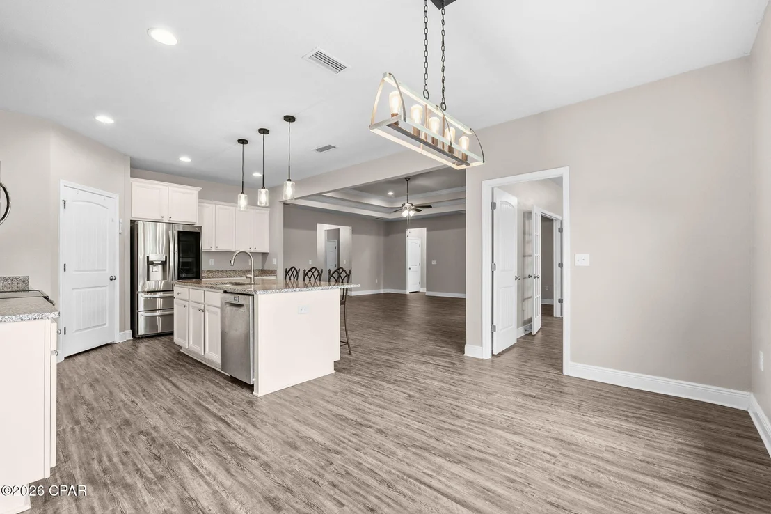 Photo of 487 Eagle Lake Way