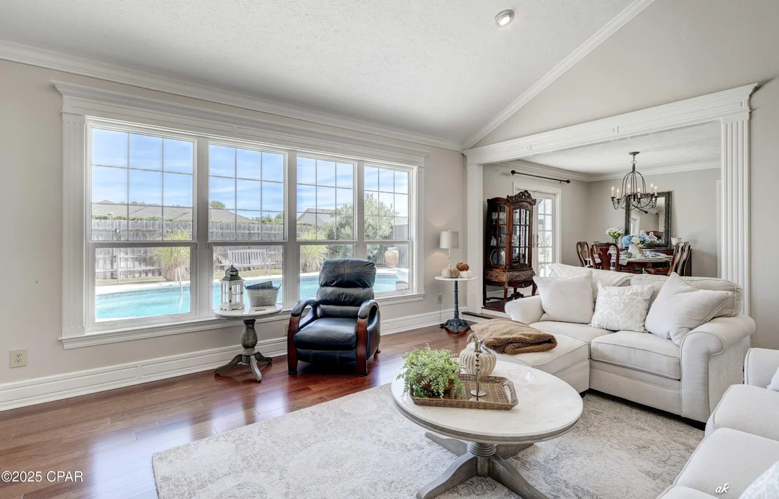 Photo of 2830 Longleaf Road