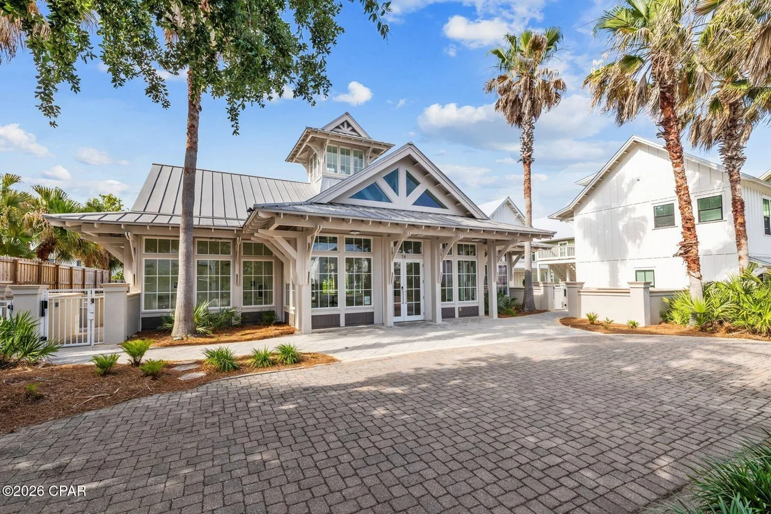 Photo of 51 N Grande Pointe Drive