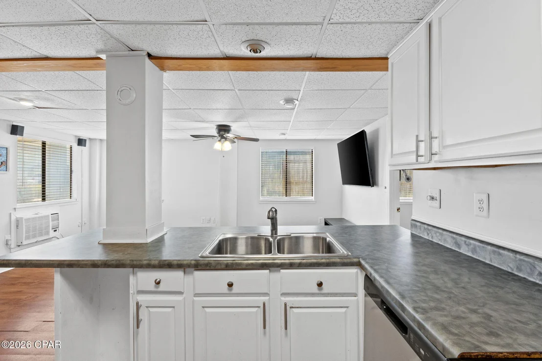 Photo of 6120 Beach Drive