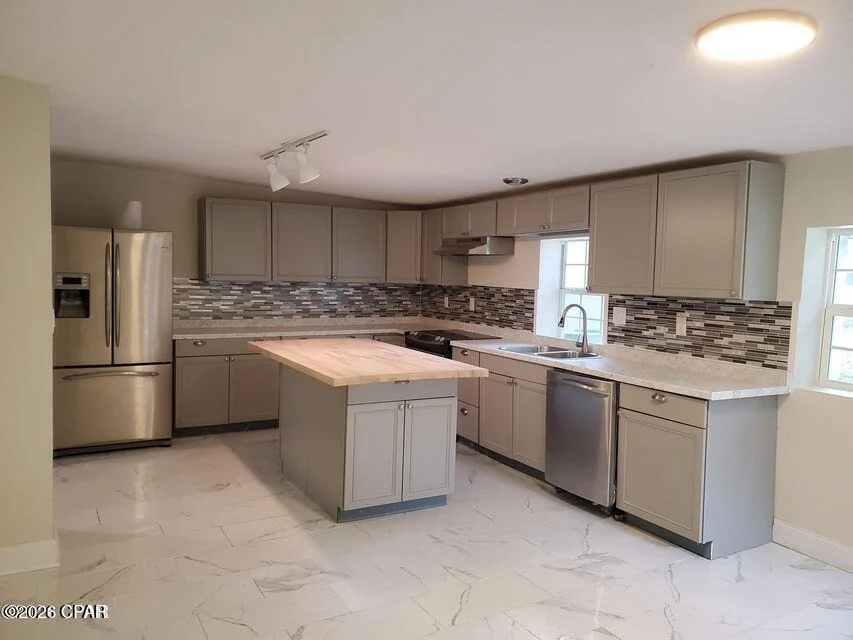 Photo of 807 Maple Street