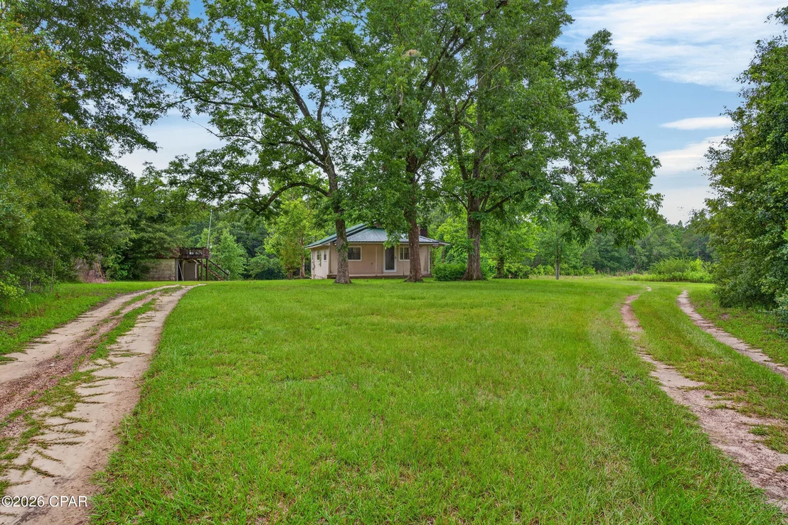 Photo of 1229 Clearview Lane