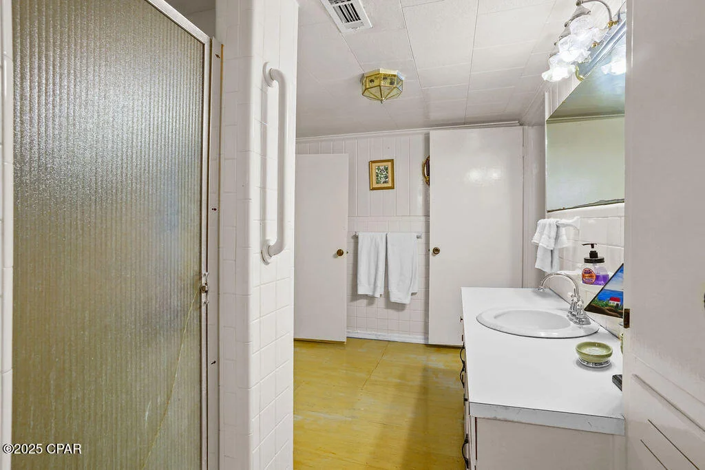 Photo of 5171 Galloway Road