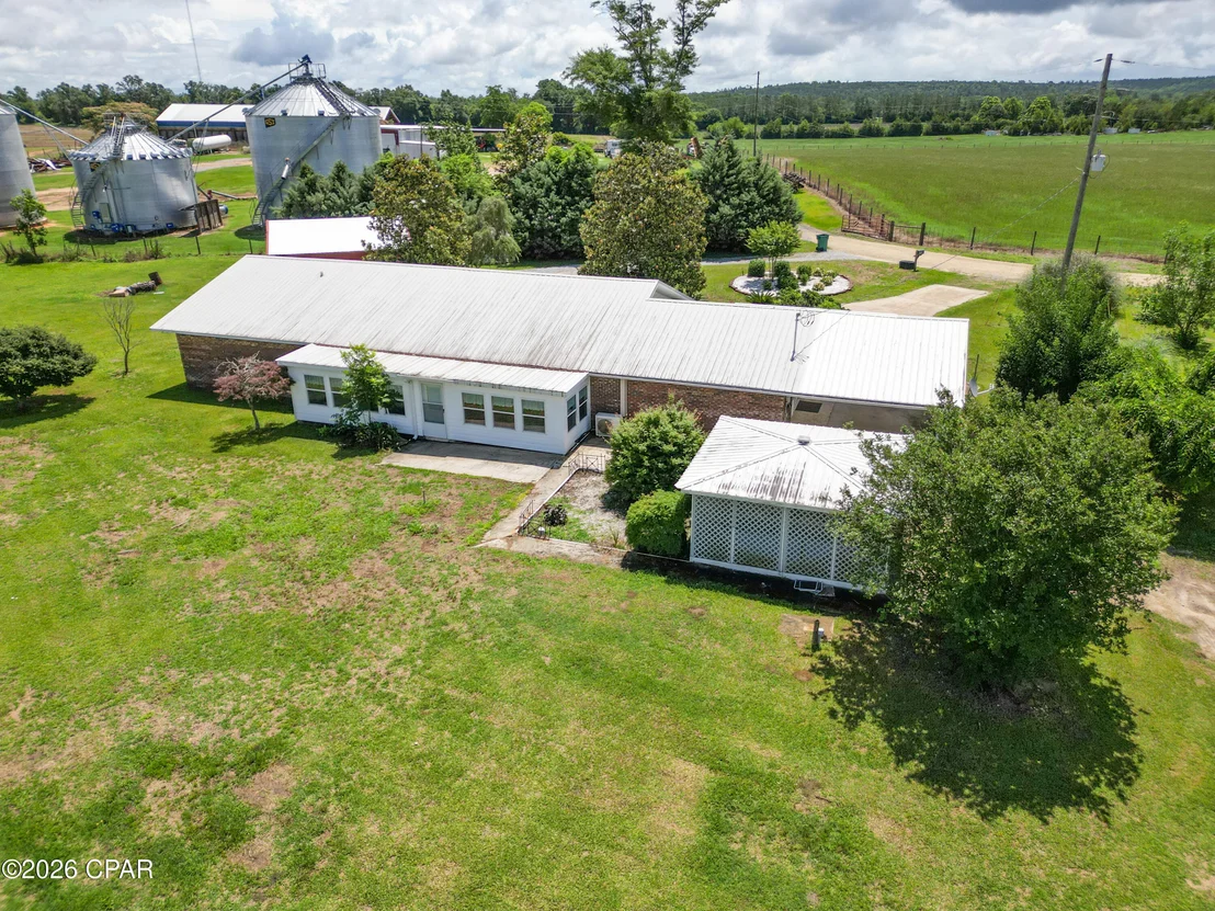 Photo of 1712 Shamrock Lane