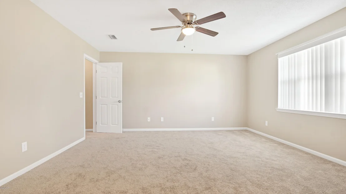 Photo of 4229 Northshore Road