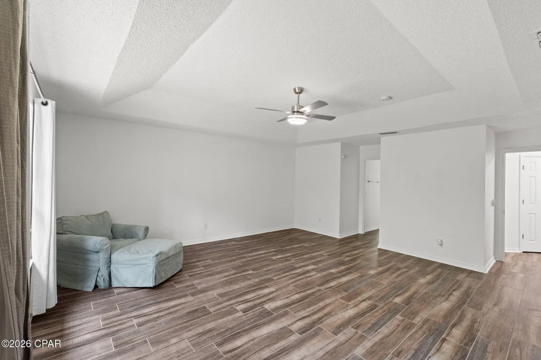 Photo of 6539 Redfield Street