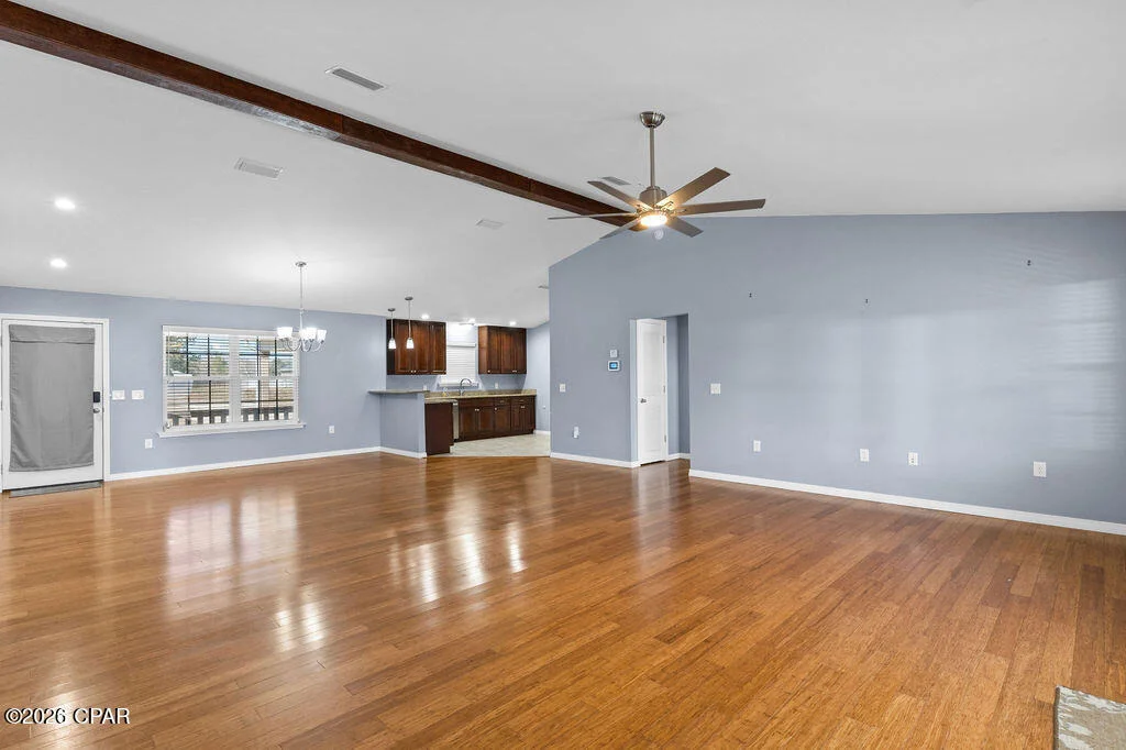 Photo of 561 Lakepointe Drive