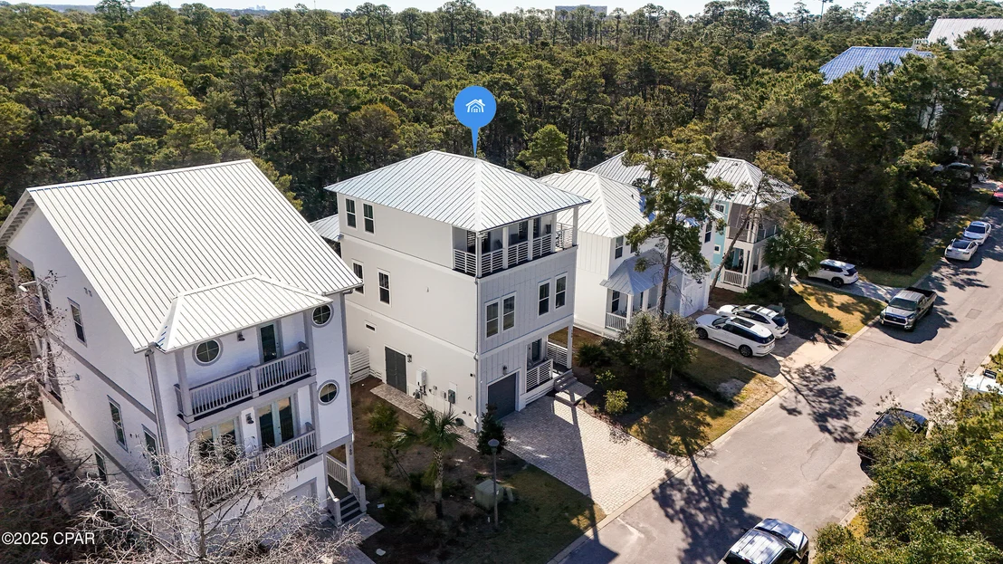 Photo of 150 Grande Pointe Circle