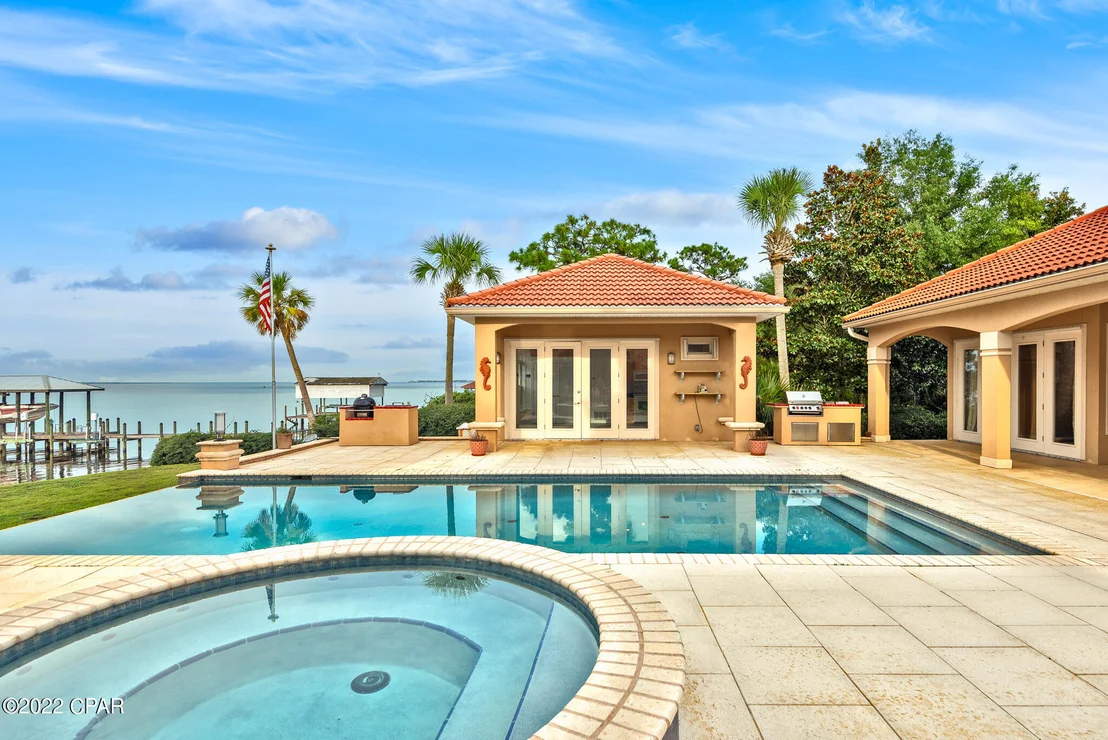 Photo of 1422 Emerald Bay Drive
